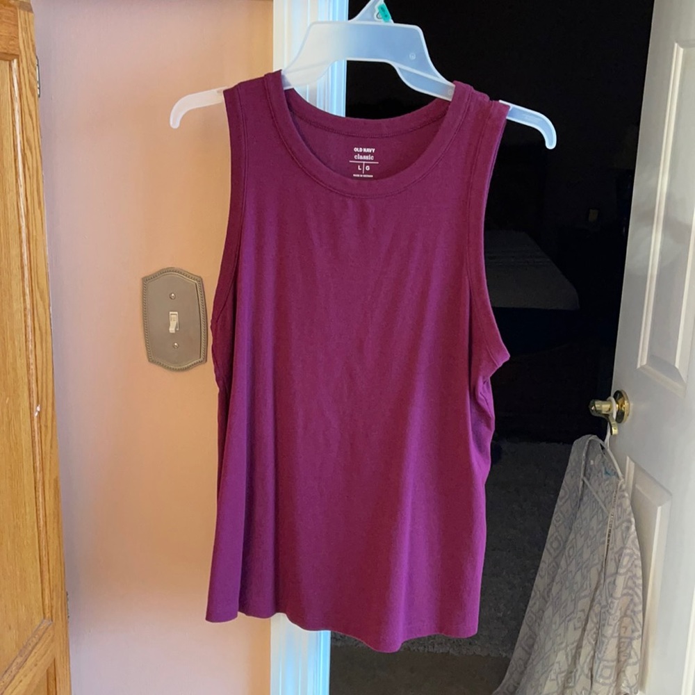 Old Navy classic tank